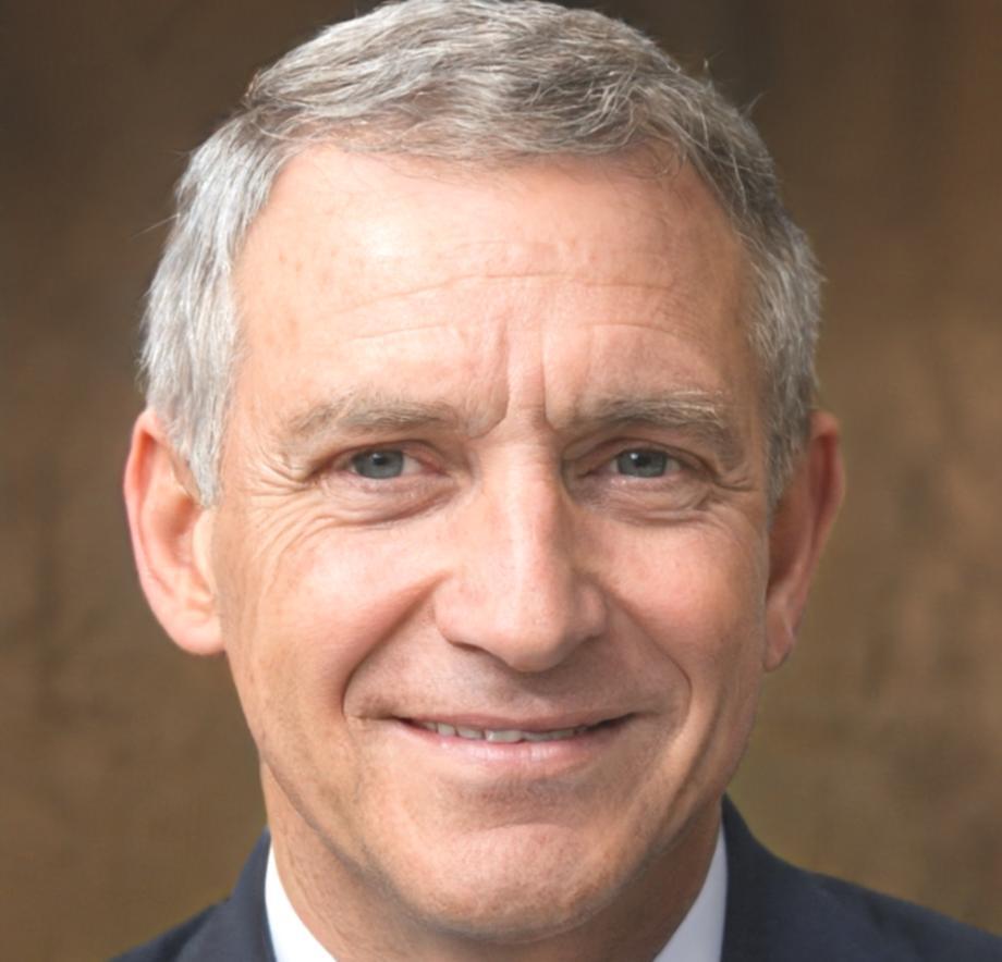 Ritratto di Luca Brambilla, facilitatore di percorsi personali